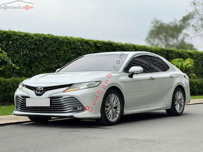Xe Toyota Camry 2.5Q 2019