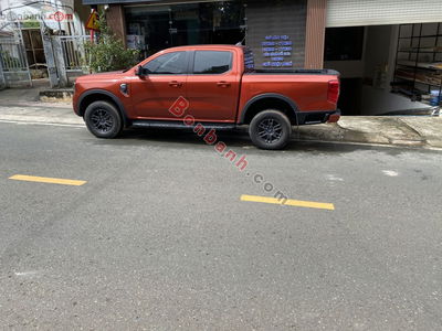 Xe Ford Ranger XLS 2.0L 4x2 AT 2024