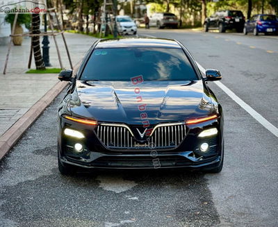 Xe VinFast Lux A 2.0 Base 2.0 AT 2021