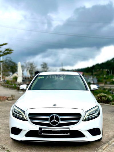 Mercedes Benz C200 2019 - 61000 km