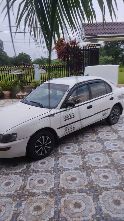 Toyota Corolla 1996 - 145000 km