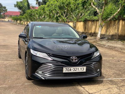 Toyota Camry 2021 2.5 Q nhập Thái