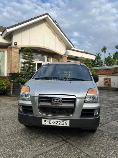 Hyundai Starex 2005 - 100000 km