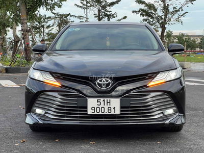 Toyota Camry 2021 2.5Q đen VIP 1 chủ tuyệt đẹp
