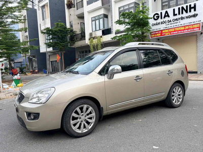 Kia Carens 2010 SX 2.0 AT - 110000 km
