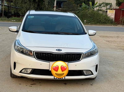 Kia Cerato 2018 1.6 AT - 98000 km