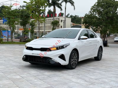 Xe Kia K3 Luxury 1.6 AT 2025
