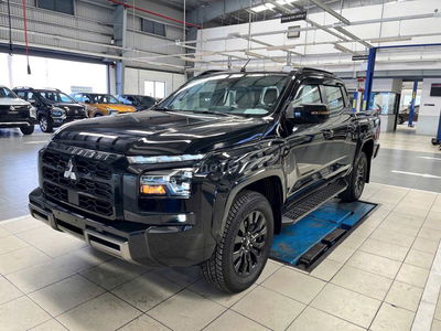 Giá lăn bánh xe Mitsubishi Triton