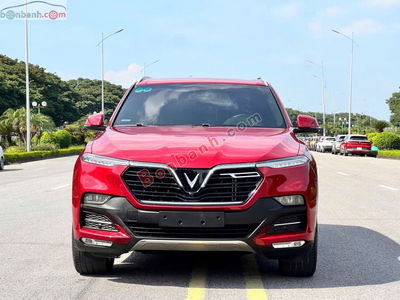 Xe VinFast Lux SA 2.0 Plus 2.0 AT 2021