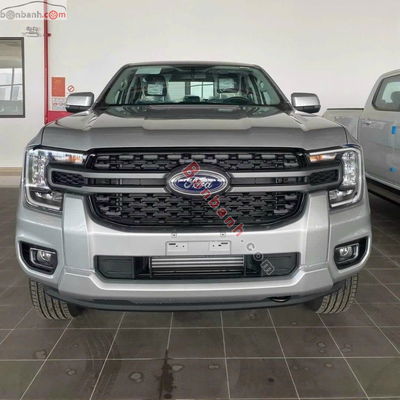 Xe Ford Ranger XLS 2.0L 4x2 AT 2025