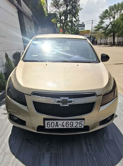 CHEVROLET CRUZE xịn ( không phải Lacetti )