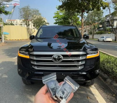 Xe Toyota Land Cruiser 3.5 V6 2025