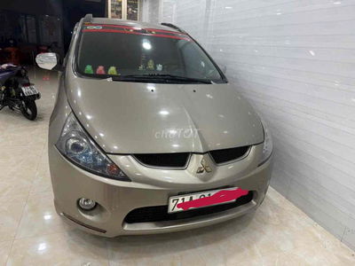 Mitsubishi Gầm cao màu Vàng cát