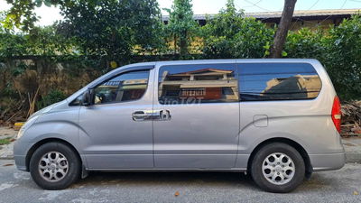 Hyundai Starex 2015 2.5D MT - 300000 km