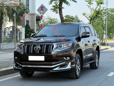 Xe Toyota Prado VX 2.7L 2019