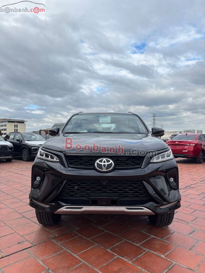 Xe Toyota Fortuner Legender 2.7L 4x2 AT 2025