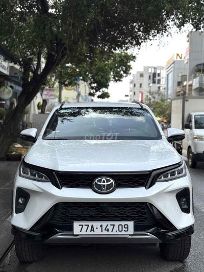 Toyota Fortuner 2021 Legender