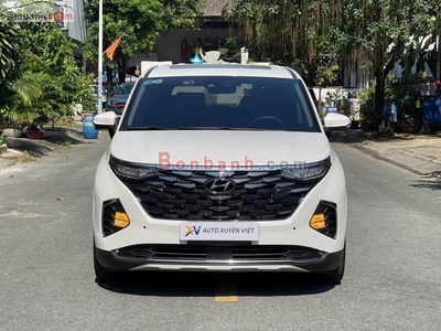 Xe Hyundai Custin Cao Cấp 2.0T 2023