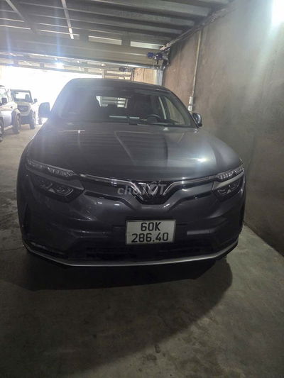 VinFast VF8 Eco 2003 37.000km Xám