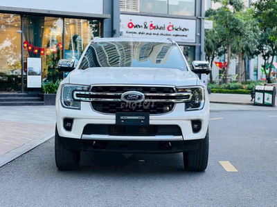 Ford Everest 2023 Titanium 2.0L 4x2 AT - 39000 km