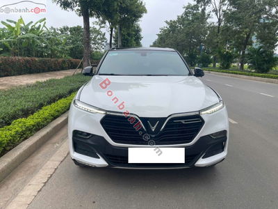Xe VinFast Lux SA 2.0 Base 2.0 AT 2021