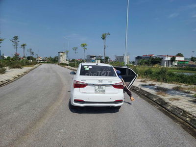 Hyundai Grand i10 2020 Bản đủ Trắng