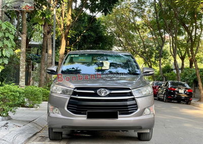 Xe Toyota Innova 2.0E 2017