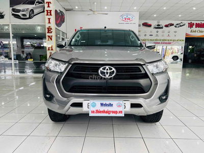 Toyota Hilux 2020 2.4 4x2 AT mẫu mới nhập khẩu