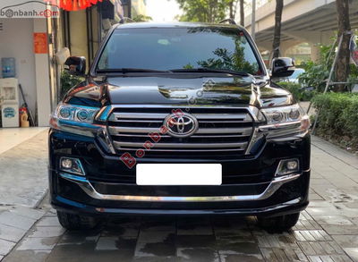 Xe Toyota Land Cruiser 4.6 V8 2020