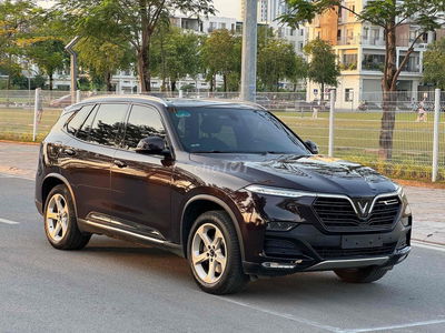 Lux SA Base 2019 đẹp xuất sắc nhiều đồ chơi