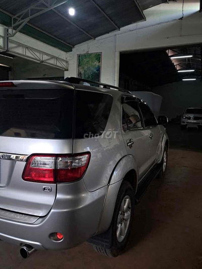 Bán xe Fortuner 2011
