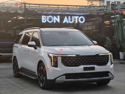 Xe Kia Carnival Luxury 2.2D 2024