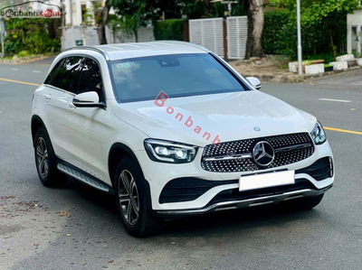 Xe Mercedes Benz GLC 300 4Matic 2017