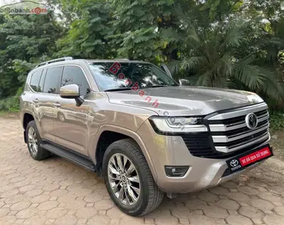 Xe Toyota Land Cruiser 3.5 V6 2024
