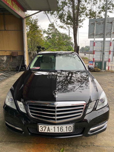 Mercedes Benz E 250, 2013 - 1 chủ từ mới