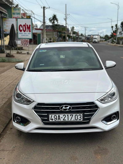 Hyundai Accent ATH 2018. 36000km (chuẩn)