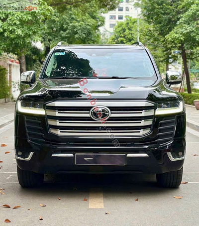 Xe Toyota Land Cruiser 3.5 V6 2023
