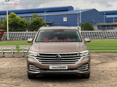 Xe Volkswagen Viloran Luxury 2024