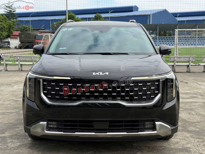 Xe Kia Carnival Signature 2.2D 2025