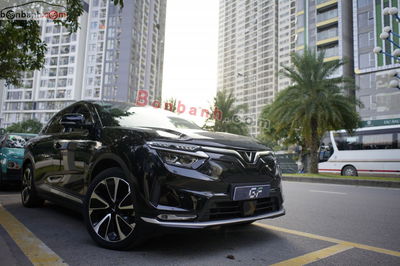 Xe VinFast VF8 Plus AWD 2023