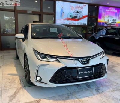 Xe Toyota Corolla altis 1.8V 2025