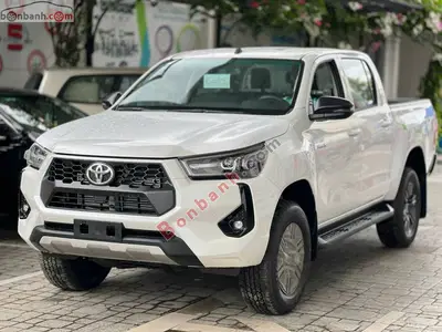 Xe Toyota Hilux 2.4L 4x2 AT 2025