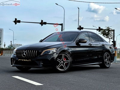Xe Mercedes Benz C class C300 AMG 2019