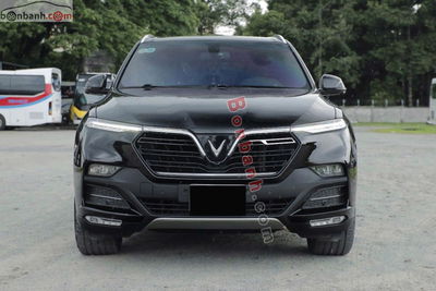 Xe VinFast Lux SA 2.0 Base 2.0 AT 2021