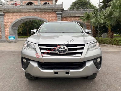 Xe Toyota Fortuner 2.4G 4x2 MT 2017