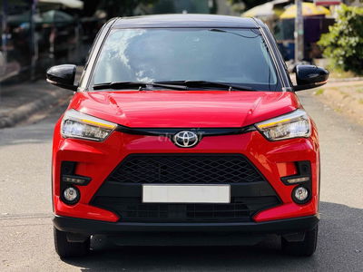 TOYOTA RAIZE CHẠY 1.700 KM