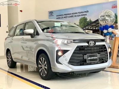 Xe Toyota Avanza Premio 1.5 AT 2025