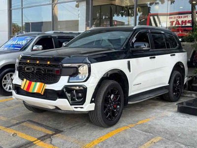 Ford Everest Bảng Full 4x4 Siêu Lướt Full Đồ Chơi