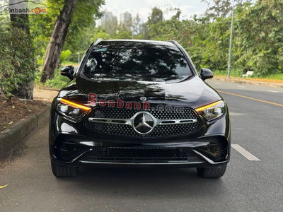 Xe Mercedes Benz GLC 300 4Matic 2023