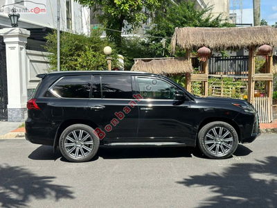 Xe Lexus LX 570 2016